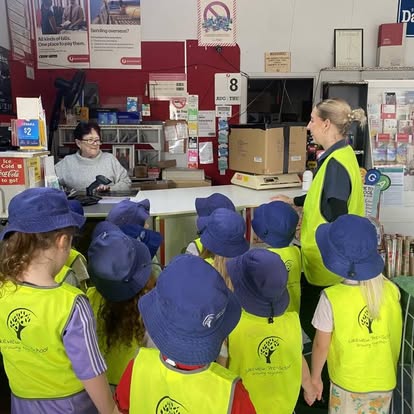 Lakeview Preschool children visiting Primbee Post Office